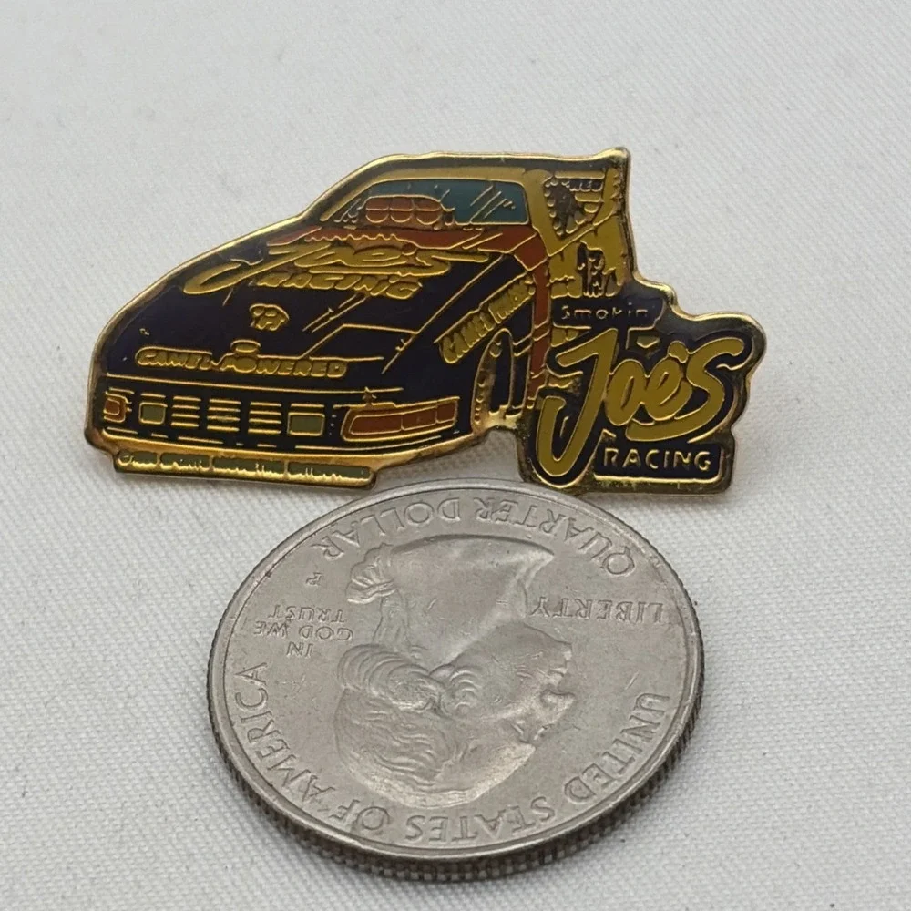 Camel Smokin’ Joe’s Racing Car Tobacco Company NASCAR Lapel Hat Pin Vintage 1994